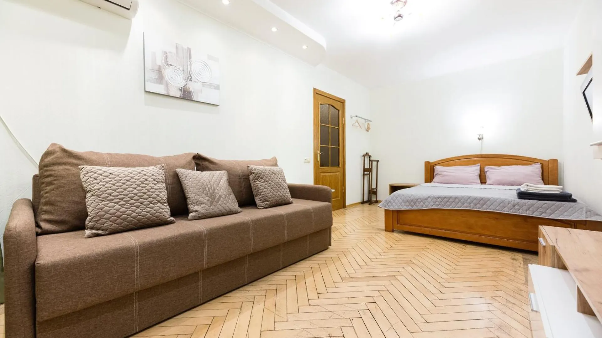 Квартири Метро Дарниця Apartment Kyiv 0*,  Ukraine